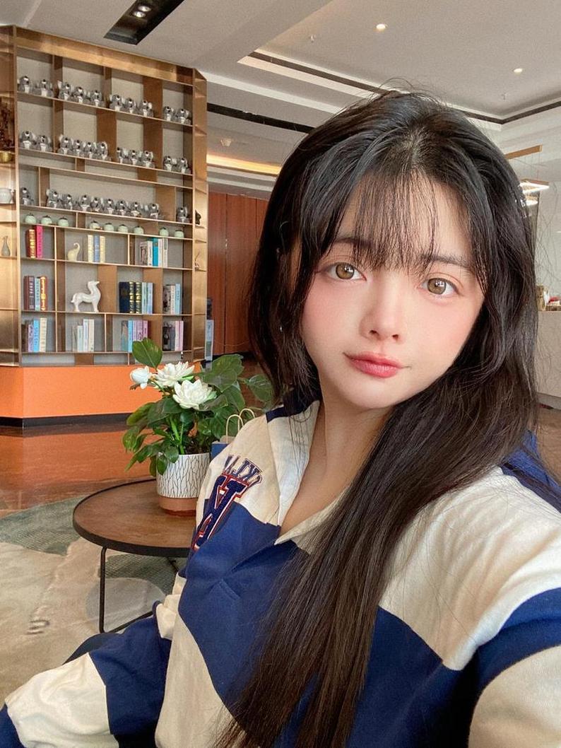黑料不打烊tttzzz07.suApp：在手机上直达最好的电影观看入口